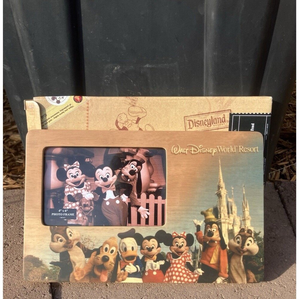 Walt Disney World Resort Character Photo Frame Mickey Minnie 4”x6” New Open Box